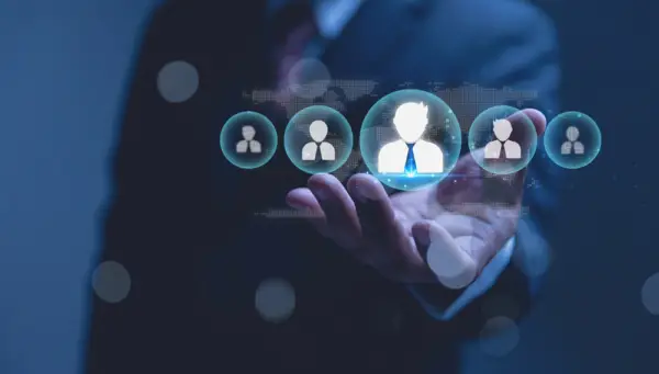 Comment la gestion des talents permet-elle de mieux piloter les compétences et les évolutions des collaborateurs ?