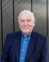 Dr Robert Hogan