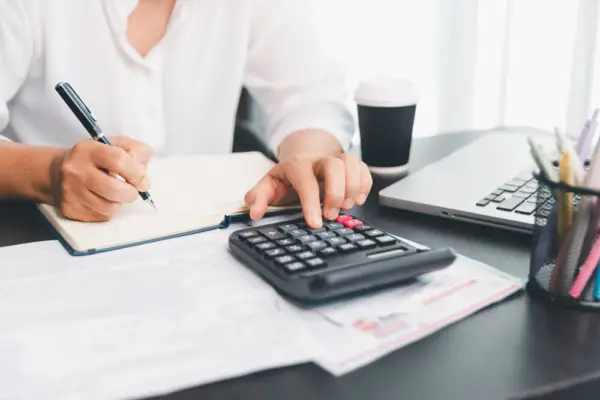 paie-salarié-invalidité-travail-comment-gérer-intégrer
