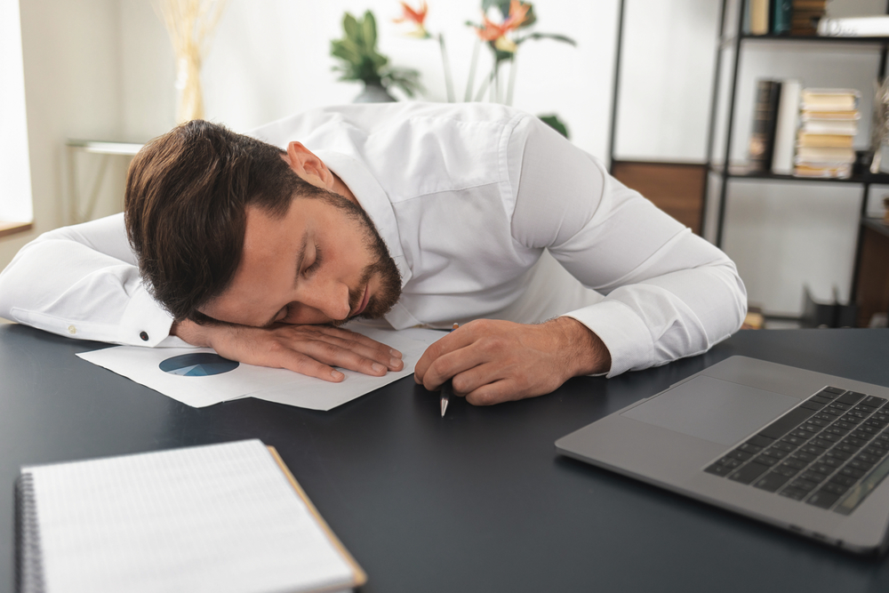 Mauvais sommeil et travail : comment aider vos collaborateurs
