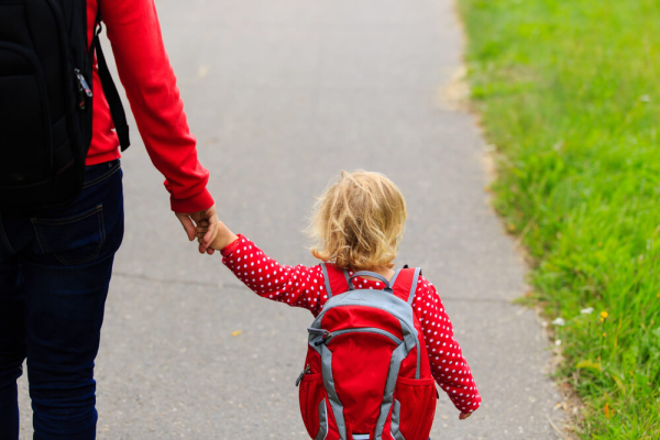 rentree scolaire droits parents salaries amenagement horaires conges teletravail