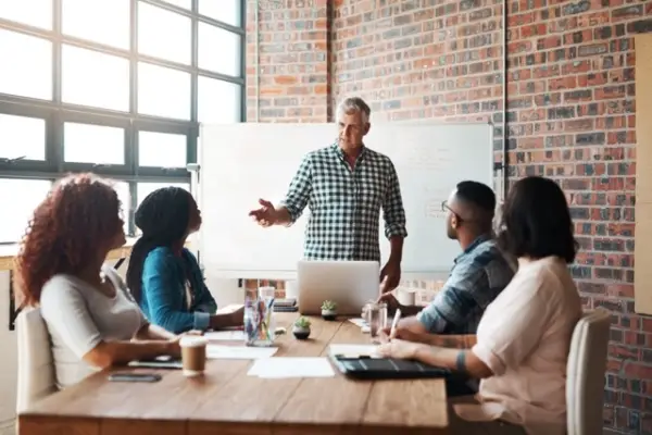 reunion-de-travail-efficace-role-rh
