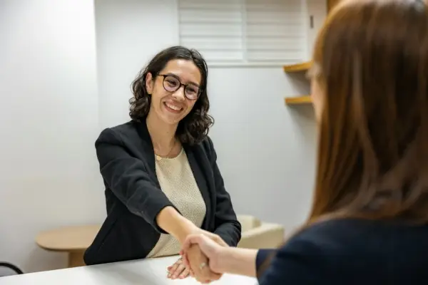 avantage salarie pourquoi carte bancaire qvct