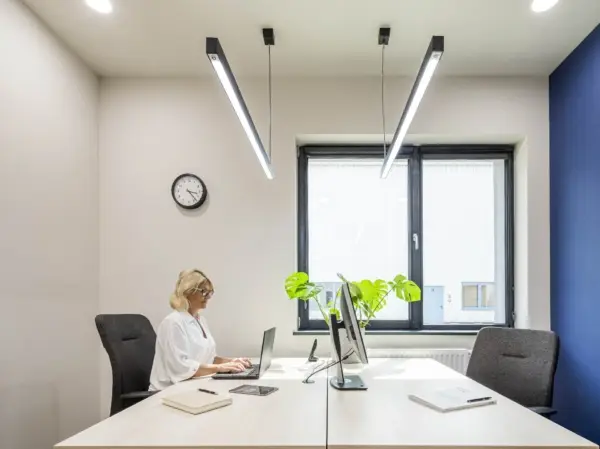 qualite eclairage influence bien etre collaborateur travail entreprise