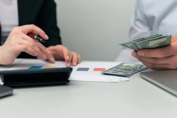 Transparence des rémunérations : comment les entreprises finalisent-elles leur préparation ?