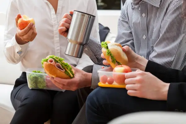 La pause déjeuner : une solution pour soutenir le pouvoir d’achat des salariés ?