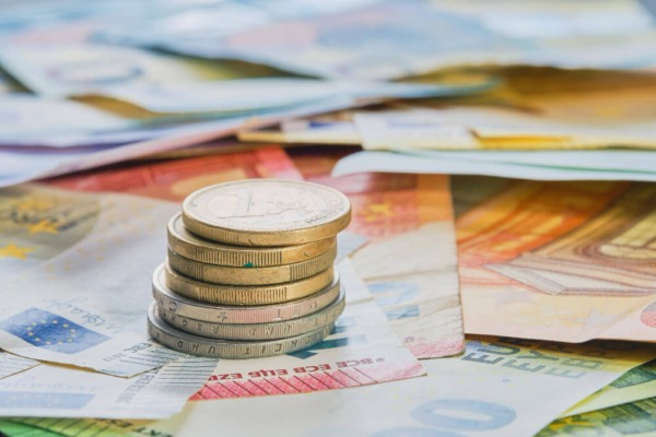 Quel est le tableau des charges sociales pour 2027 ?